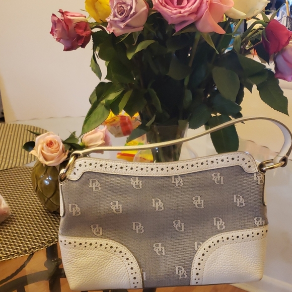Dooney & Bourke Handbag